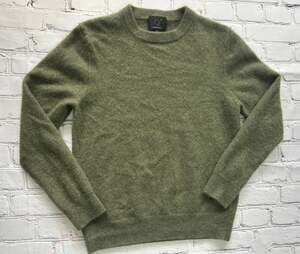 Qi Womens 100% cashmere crewneck sweater size M